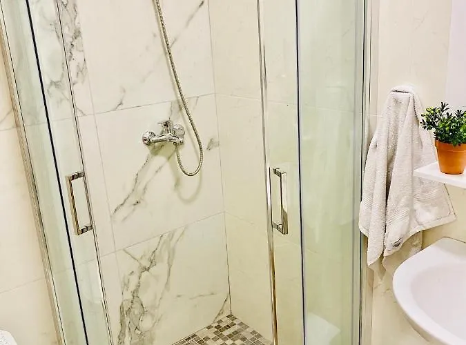 Apartament Modern In Lungomare, *