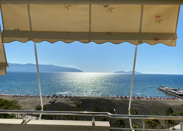 Apartament Modern In Lungomare, *