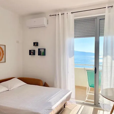 Modern In Lungomare, Apartament