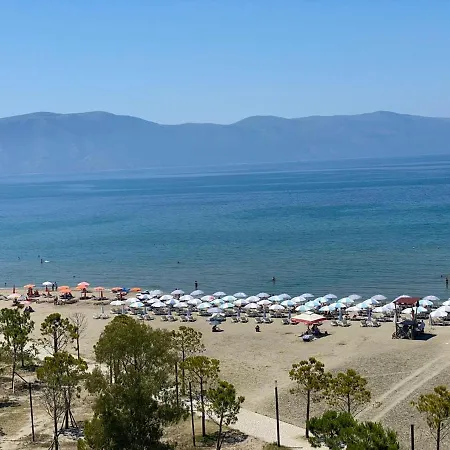 Modern In Lungomare, Apartament Wlora
