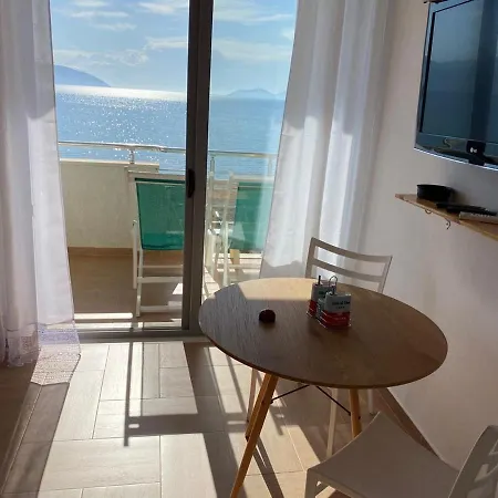 Apartament Modern In Lungomare, Wlora