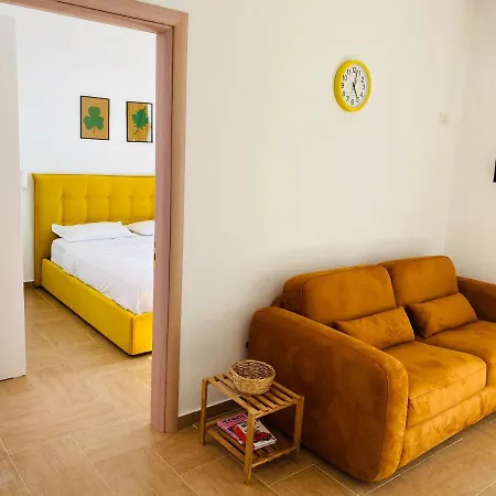 Apartament Modern In Lungomare,