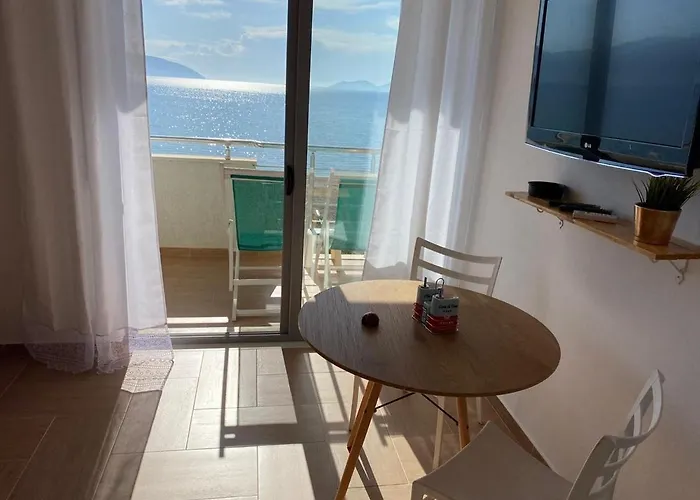 Appartement Modern In Lungomare, Vlorë